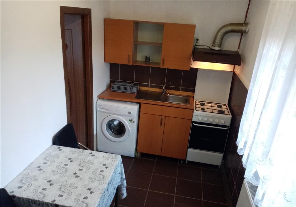 Dorobanti 3cam mici+1mare (145mp in folosinta) Oferta pret redus; Metrou Victoriei /Stefan cel Mare