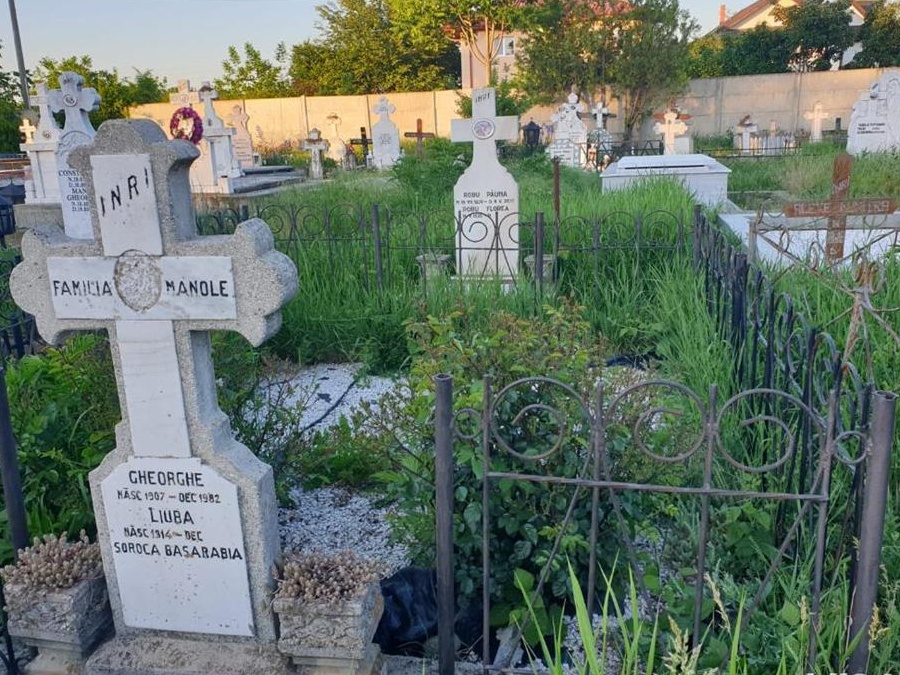 Doua locuri de veci situate in orasul Buftea, in cimitirul parohial Buciumeni