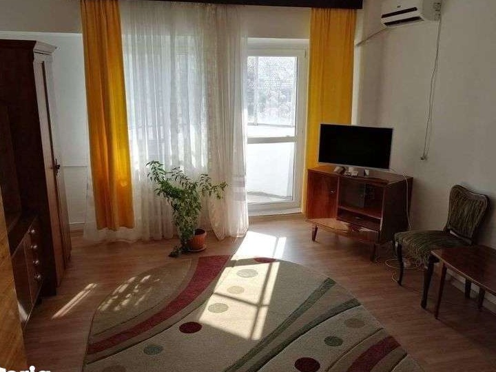 Dristor/ Mihai Bravu PROPRIETAR