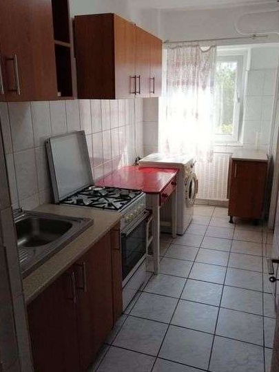 Dristor/ Mihai Bravu PROPRIETAR