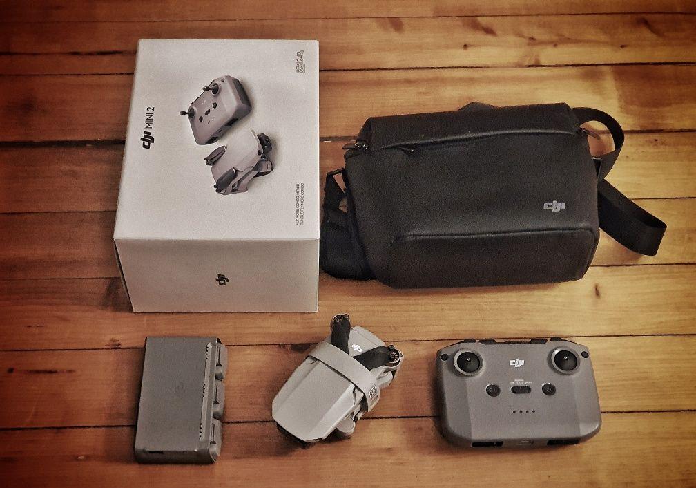 Drona DJI Mini 2 Fly More Combo in garantie