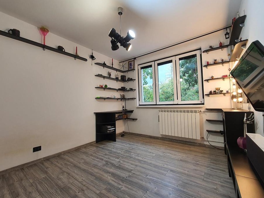 Drumul Taberei - Valea Argesului, Propietar COMISION 0%, Renovat modern 2/4 Cf1 Decomandat