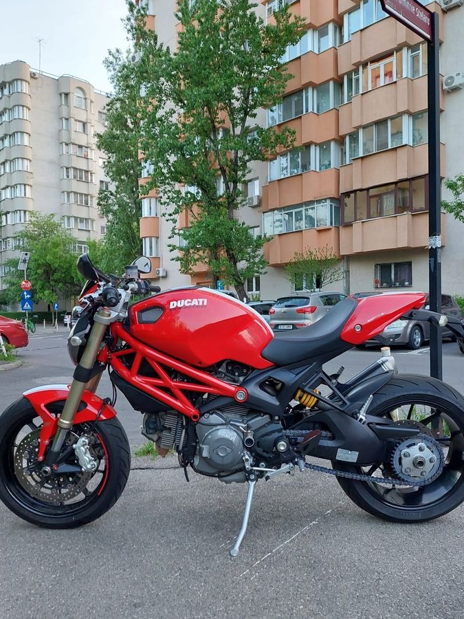 Ducati Monster