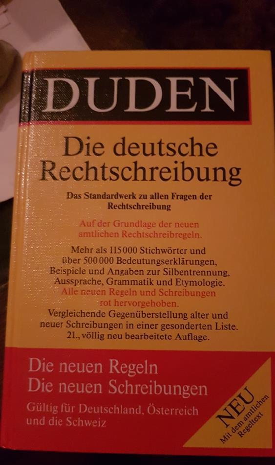 DUDEN  ( Der grosse Duden )cel mai complet dictionar german 6 volume peste 7000 pag.