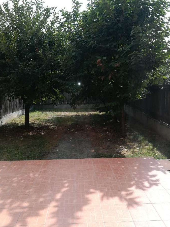 Duplex Bragadiru Cartier Independentei, Parter, etaj mansarda, 180 mp