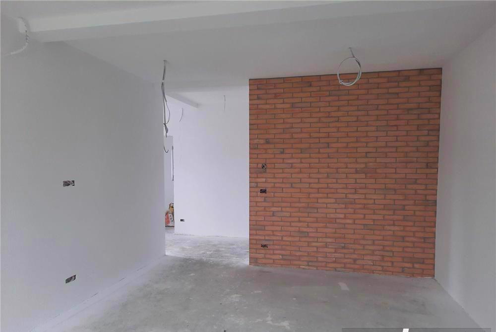Duplex cu 3 camere aproape de sosea in Mosnita Noua