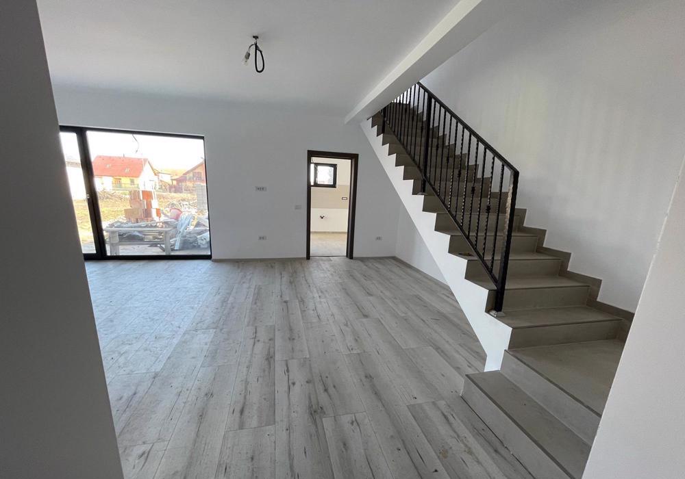 Duplex cu 4 camere,Dumbravita