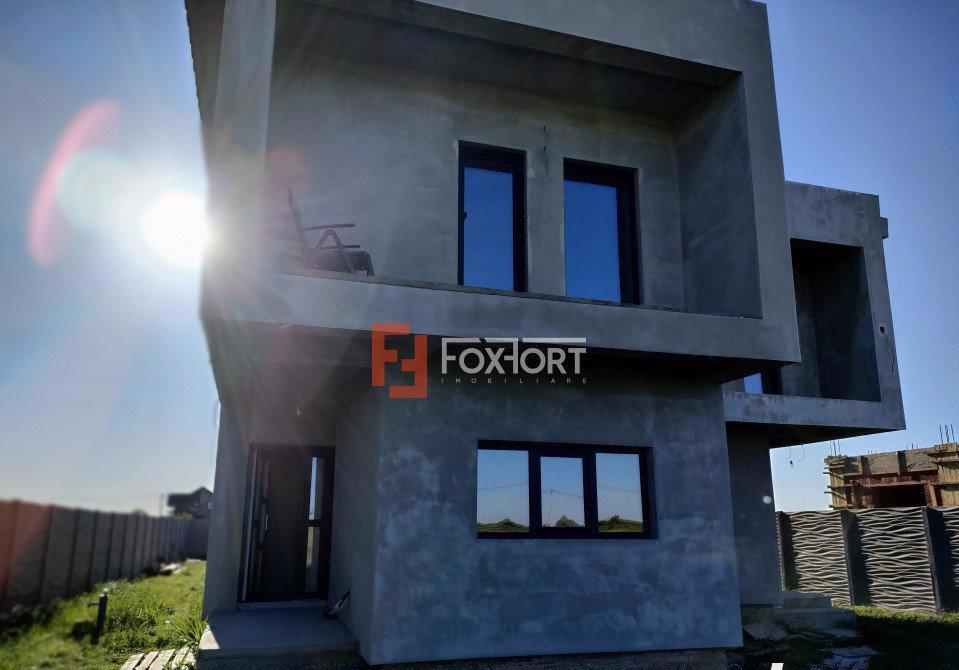 Duplex cu etaj, 4 camere, Mosnita Veche - ID V3503