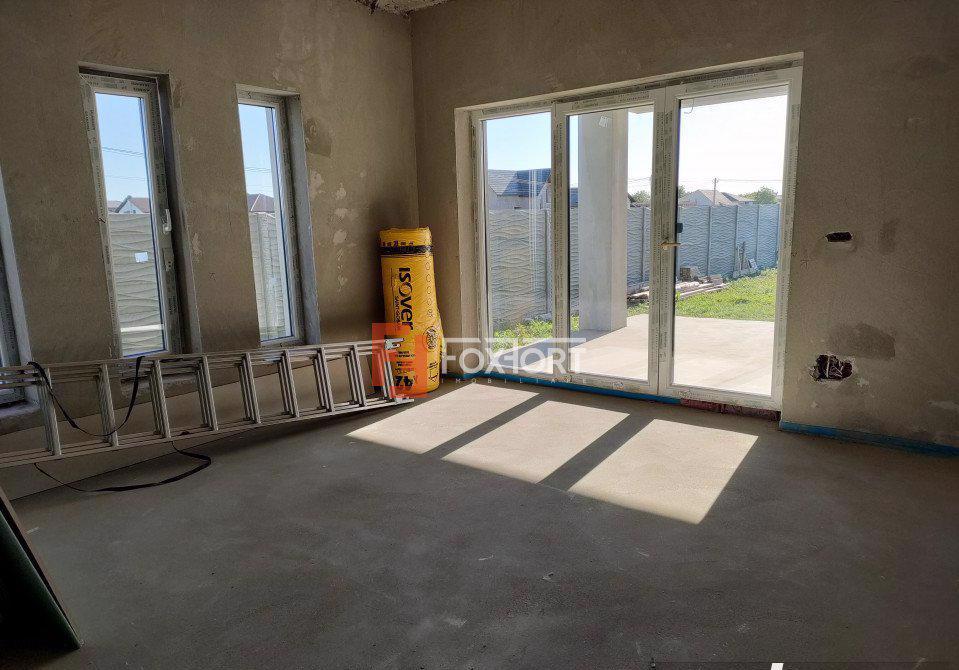 Duplex cu etaj, 4 camere, Mosnita Veche - ID V3503