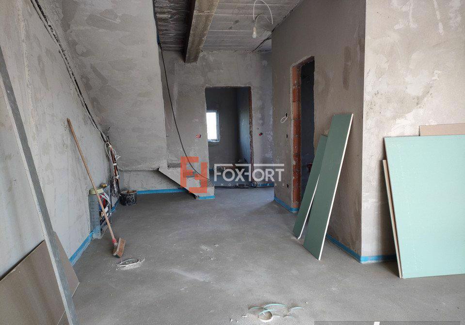 Duplex cu etaj, 4 camere, Mosnita Veche - ID V3503