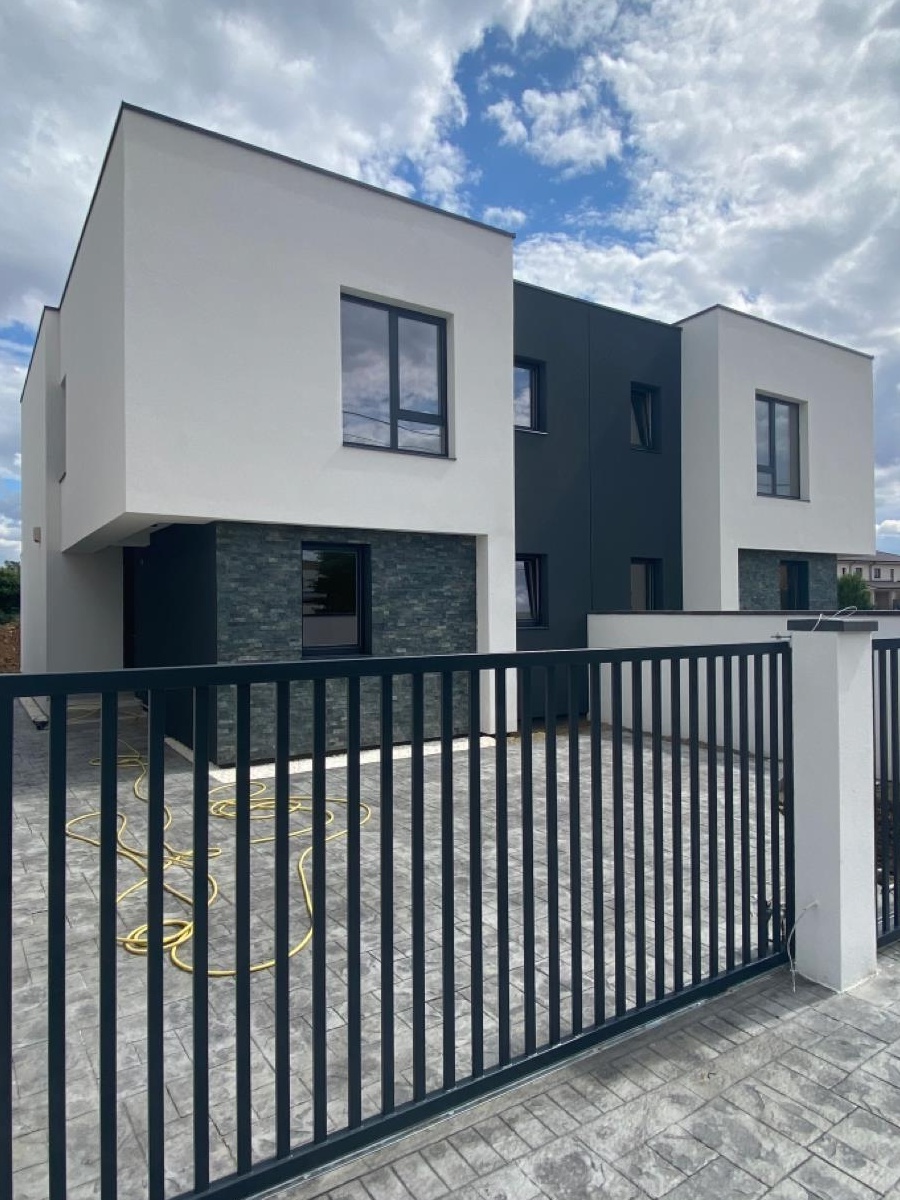 Duplex Dumbravita