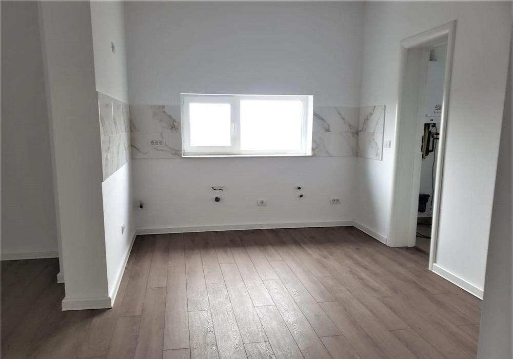 Duplex la cheie, Dumbravita