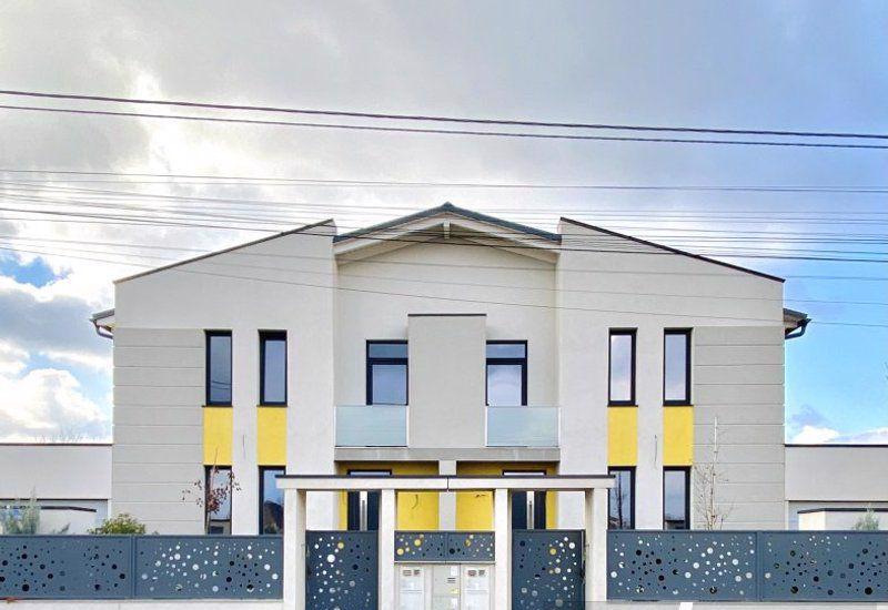 Duplex la un alt nivel cu garaj si curte mare ! Finalizat