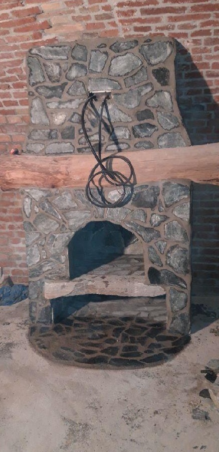 echipa serioasa  executam lucrari in constructi
