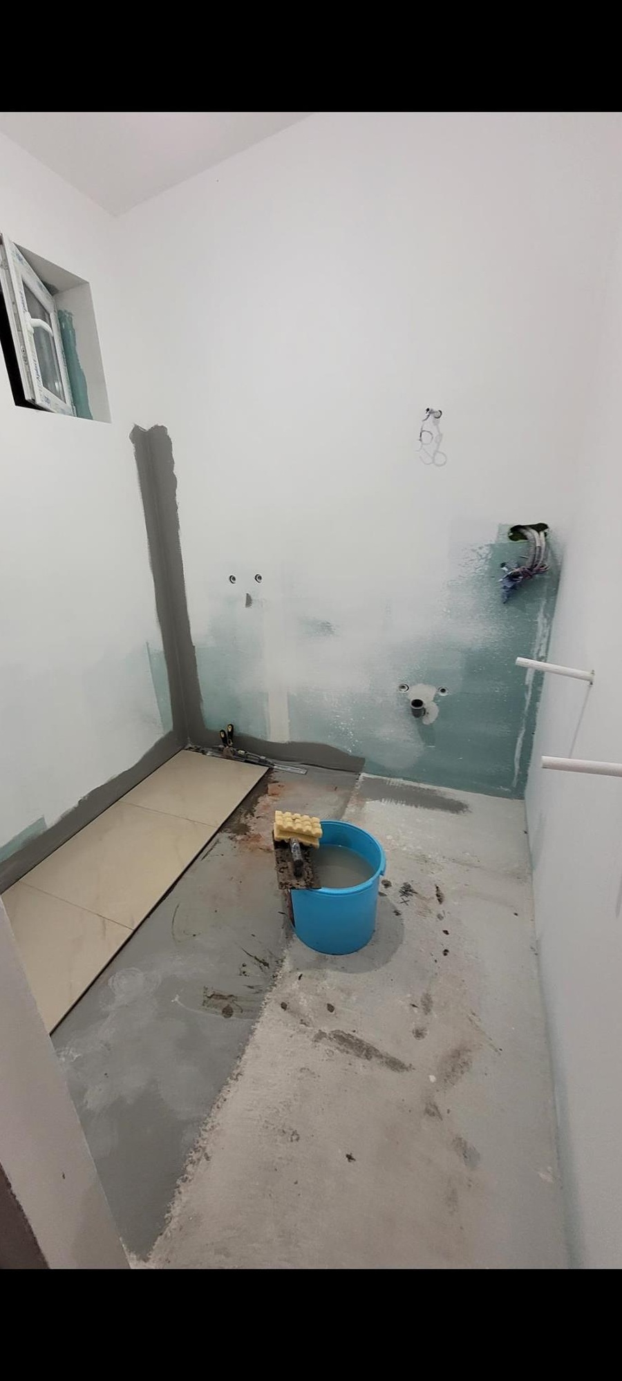Efectuam renovări, montam gresie, faianță, parchet