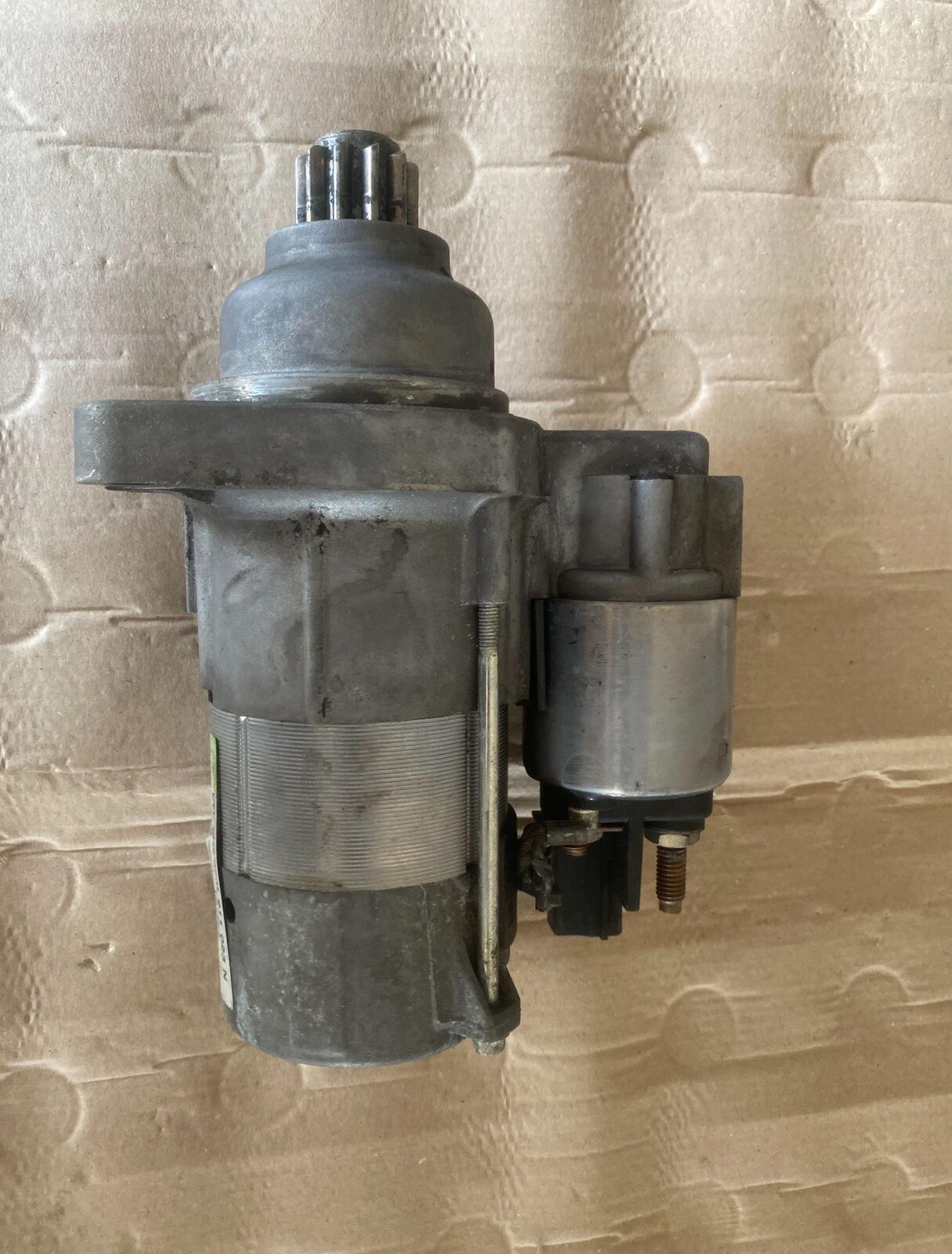 Electromotor cu codul 02M911023N pentru VW Passat B6