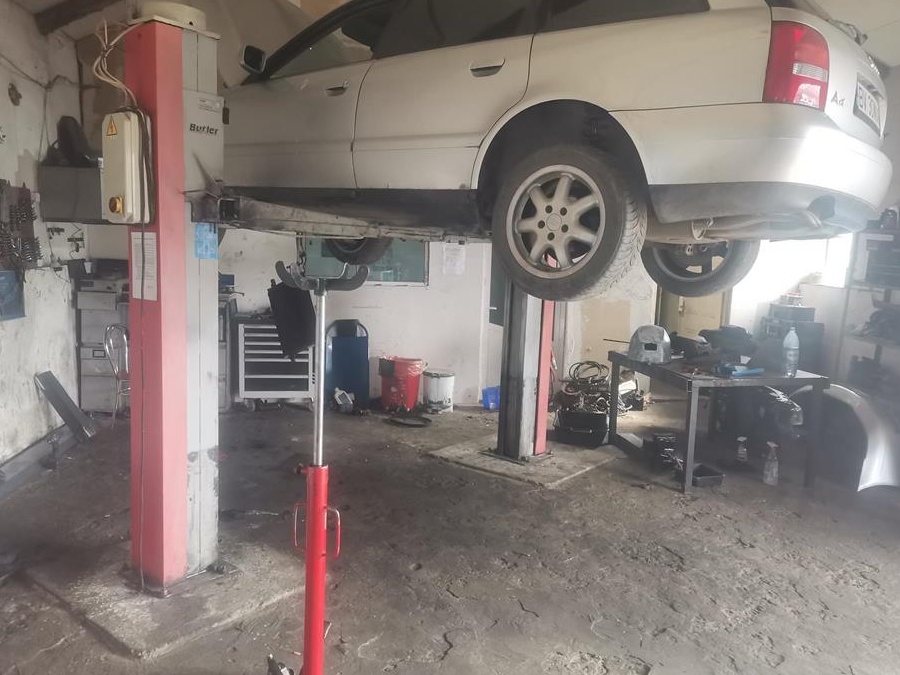 Elevator auto 3200kg