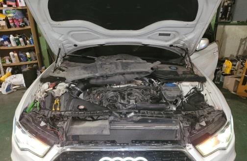 Emblema grila dedicata Led 27cmx9,5cm Audi