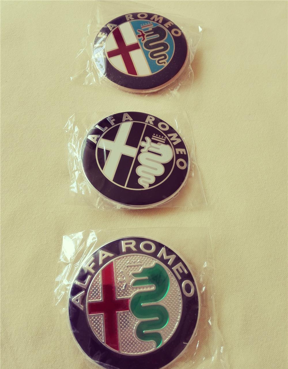 Embleme capotă/portbagaj Alfa Romeo 3 modele diametrul de 74 mm