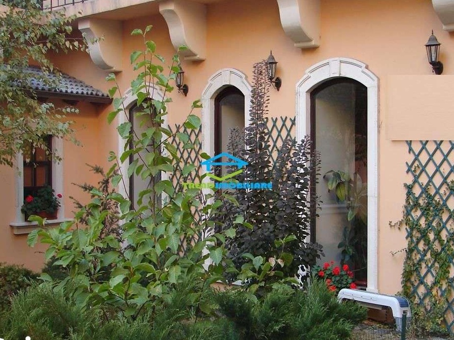 EXCLUSIVITATE 0% Spatiu destinatii multiple 200mp Piata Unirii
