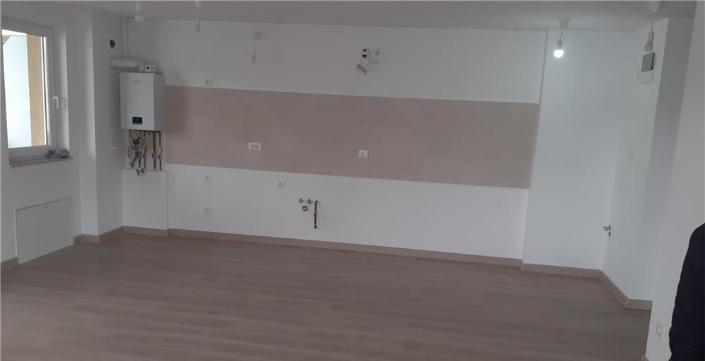 EXCLUSIVITATE! 2 camere Urban Plaza, decomandat, etajul 3, bloc nou 2021