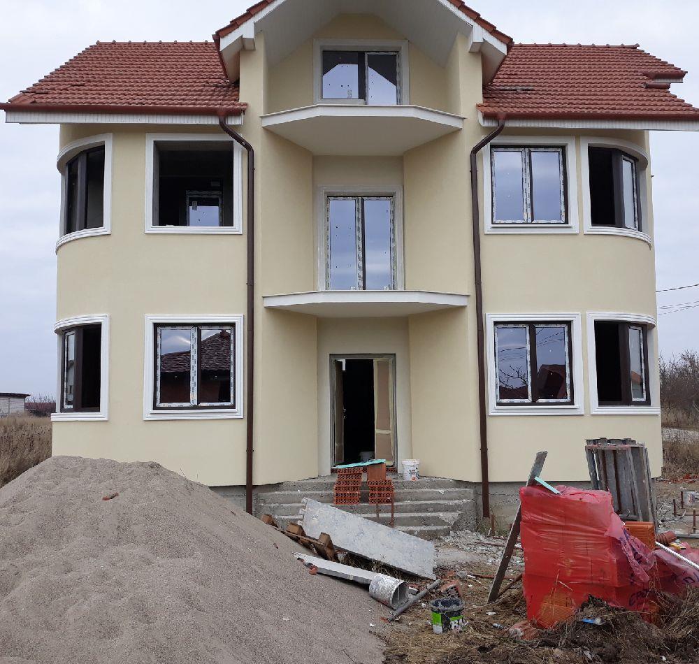 Execut finisaje interioare/exterioare