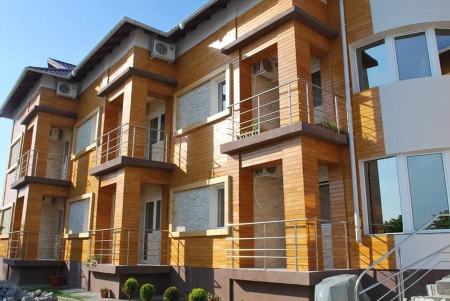 Execut lucrări de construcții și amenajări interioare