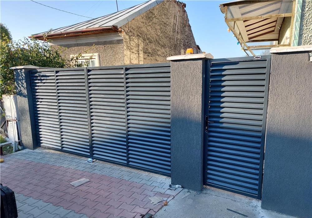 Executam porți garduri balustrade tabla decupata orice model vopsit în câmp electrostatic montaj inc