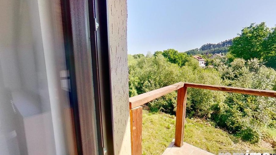 EXPLOREAZA 3D! Luminoasa proprietate, inimbratisarea naturii, 800 mp teren,Sacele, Brasov