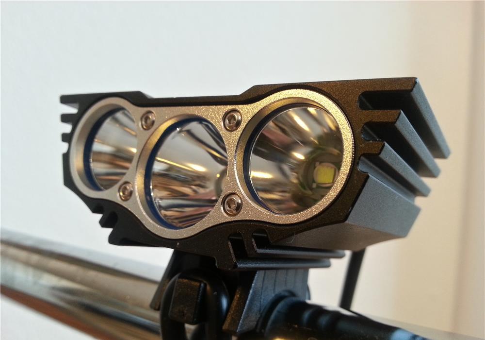Far bicicleta lanterna SolarStorm 3 LED CREE U2 Solar Storm