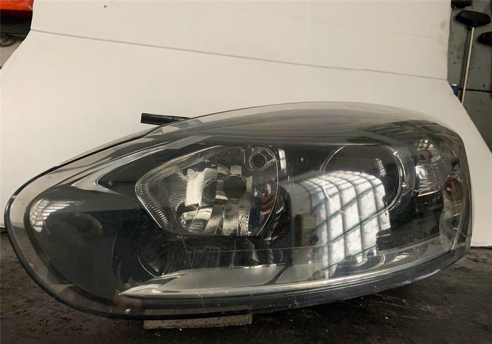Far stînga Renault Megane 3