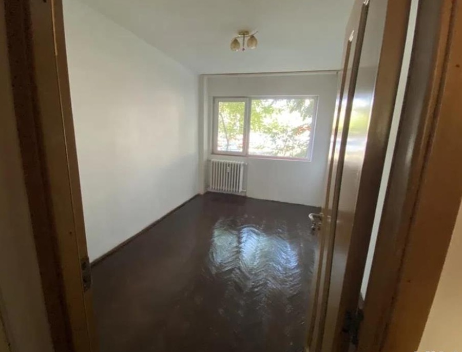 Fără agenție,fara comision, vând apartament de 3 camere fix la gura de metrou Dristor la intersecția