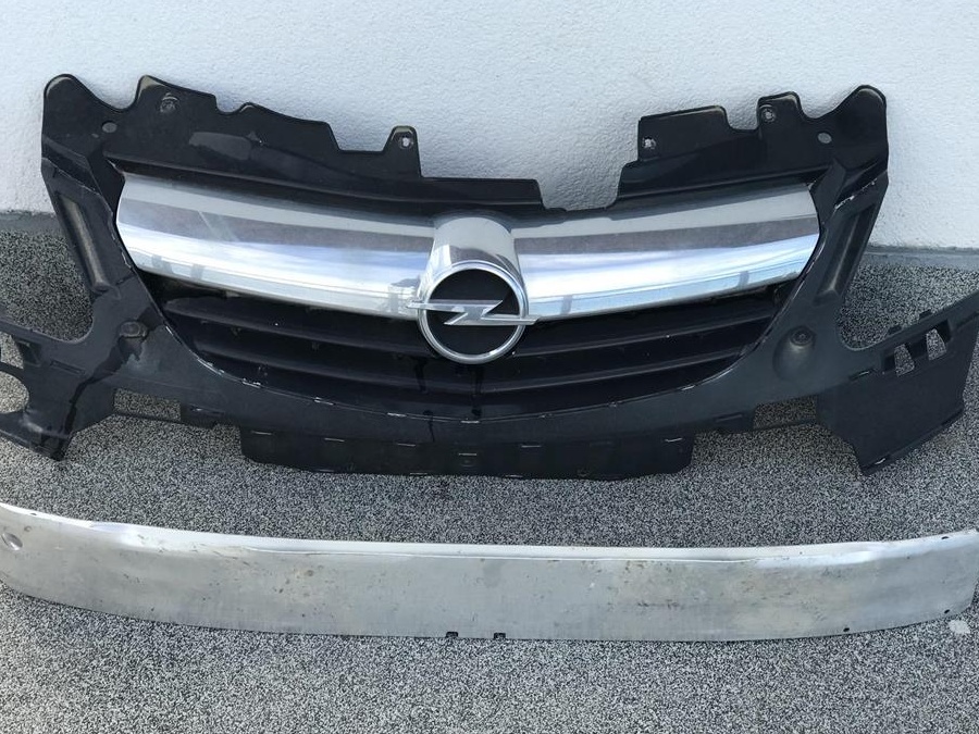 Faruri opel corsa D model 2008
