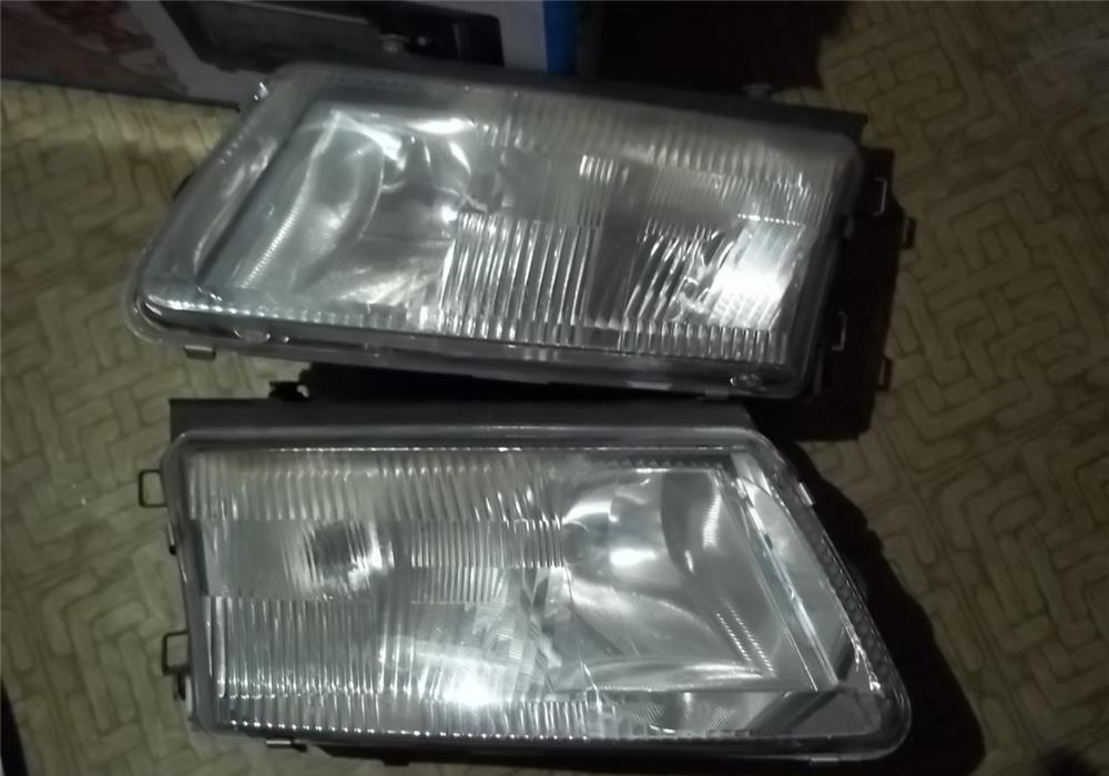 Faruri volkswagen passat 2000 benzina b5
