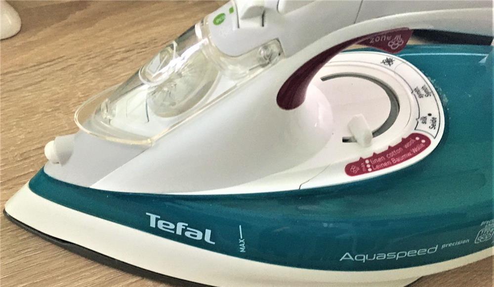 fier de calcat tefal AquaSpeed FV5520, 2500 W, Talpa Autoclean