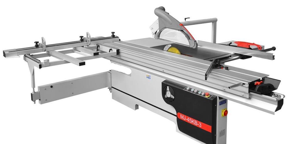 Fierăstrău Circular de Formatizat PAL cu masă mobilă de 3,2ml si prindere pneumatică  MJ45-KB3