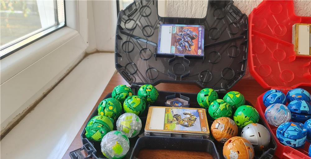 Figurine Bakugan - diverse personaje