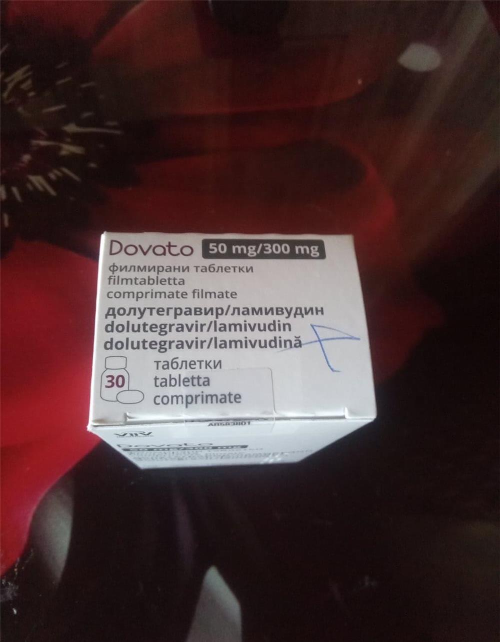 Flacon de DOVATO 50mg/300 mg ,de 30 capsule