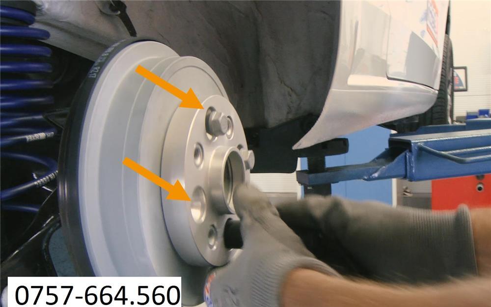 Flanse Distantiere Dacia Duster 25 mm cu prindere dubla Prezoanele incluse
