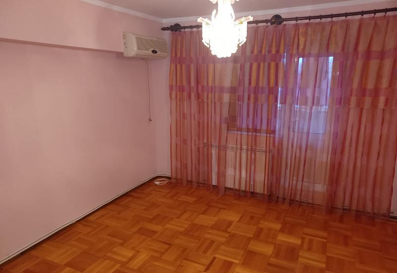 Foarte Spatios! 3 camere, Bariera, vedere dubla! ID 14260