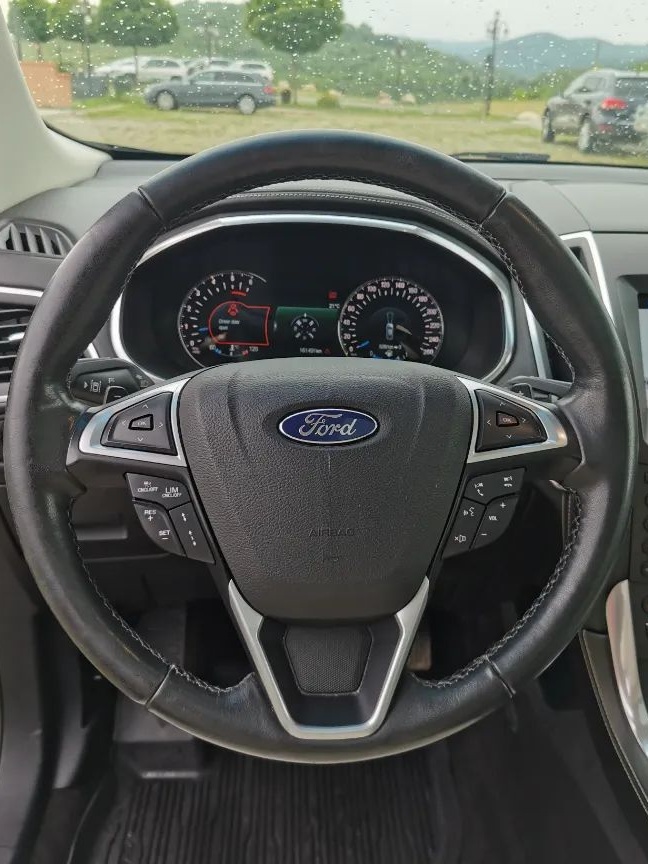 Ford EDGE 2.0 TDCi Powershift