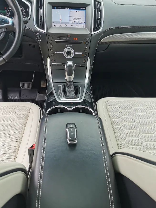 Ford EDGE 2.0 TDCi Powershift