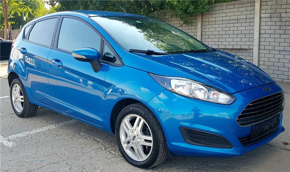 Ford fiesta an 2014 benzina rulaj 84 mii km