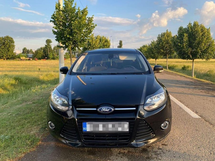Ford Focus 2013, luna octombrie Navigatie Mare