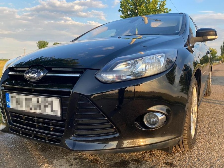Ford Focus 2013, luna octombrie Navigatie Mare