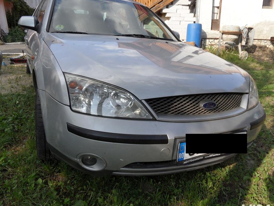 Ford Mondeo MK1