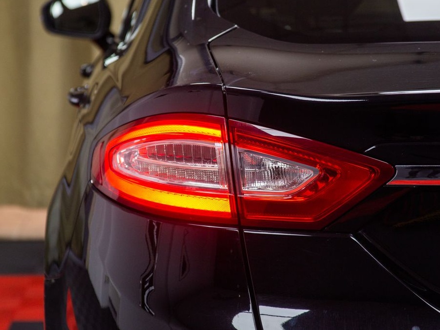 Ford Mondeo Vignale 2.0 Hybrid