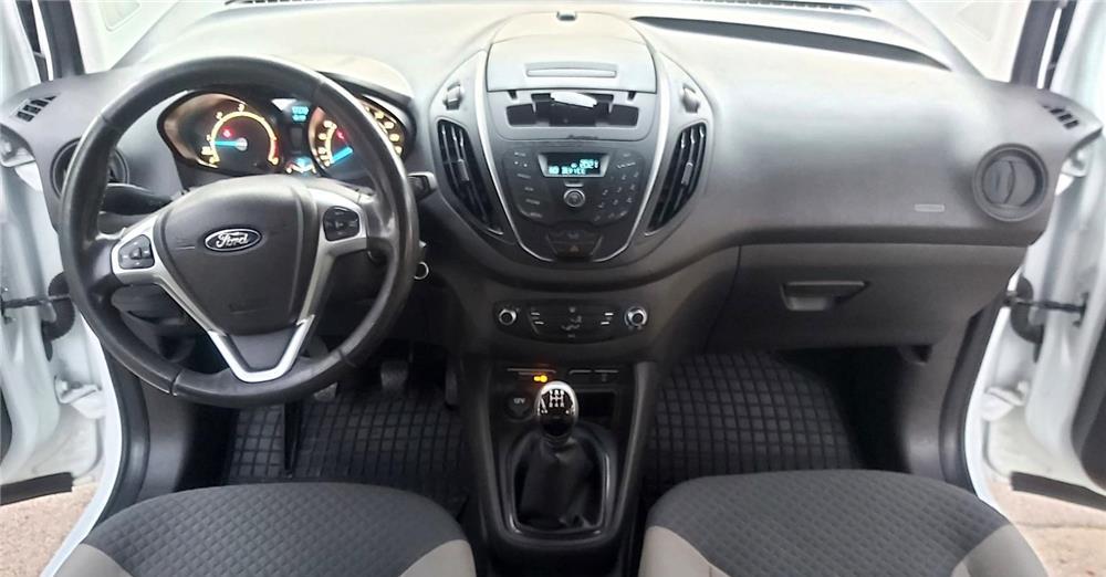 Ford Tourneo Courier  diesel 2015