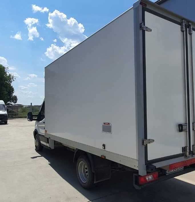 Ford Tranzit carosat