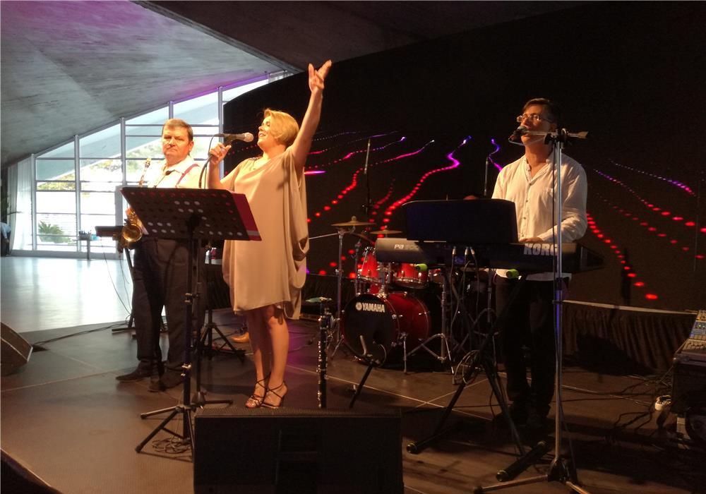 FORMATIE NUNTA ZEEN BAND